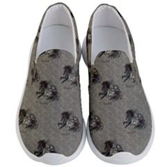 Awesome Steampunk Horse With Wings, Wonderful Pattern Men s Lightweight Slip Ons