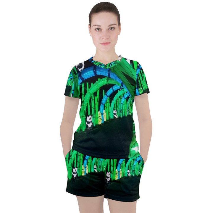 Dragon Lights panda Women s Tee and Shorts Set