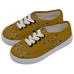 Motorcycles And Ornate Mouses Kids  Classic Low Top Sneakers by pepitasart