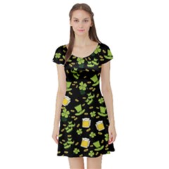 St Patricks Day Pattern Short Sleeve Skater Dress by Valentinaart