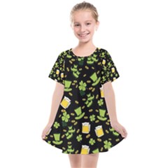 St Patricks Day Pattern Kids  Smock Dress