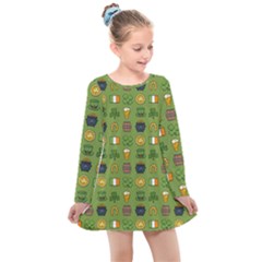 St Patricks Day Pattern Kids  Long Sleeve Dress