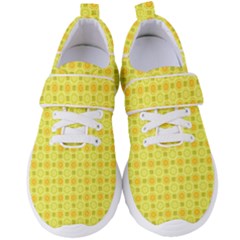 Traditional Patterns Chrysanthemum Women s Velcro Strap Shoes