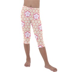 Floral Design Seamless Wallpaper Kids  Lightweight Velour Capri Leggings 