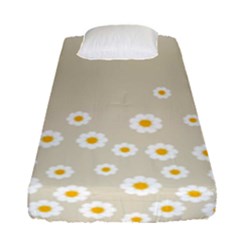 White Daisies Flower Pattern On Vintage Pastel Beige Background Retro Style Fitted Sheet (single Size) by genx