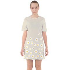 White Daisies Flower Pattern On Vintage Pastel Beige Background Retro Style Sixties Short Sleeve Mini Dress by genx