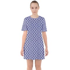 Wreath Differences Indigo Deep Blue Sixties Short Sleeve Mini Dress by Pakrebo