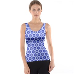 A Hexagonal Pattern Unidirectional Tank Top by Pakrebo