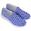 A Hexagonal Pattern Unidirectional Men s Lightweight Slip Ons View3