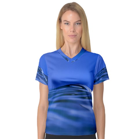 Wave Macro Water Surface V-neck Sport Mesh Tee by Pakrebo