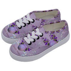 Happy Easter, Easter Egg With Flowers In Soft Violet Colors Kids  Classic Low Top Sneakers by FantasyWorld7