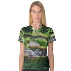 Chicago Garden of the Phoenix V-Neck Sport Mesh Tee