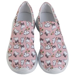 Vintage Lamb Pattern Pink Women s Lightweight Slip Ons