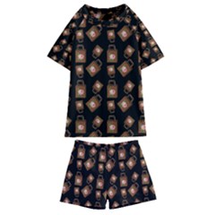 Shopping Bag Pattern Black Kids  Swim Tee And Shorts Set