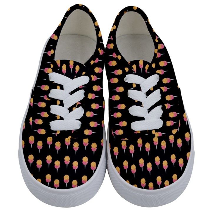 Cotton Candy Pattern  Black Kids  Classic Low Top Sneakers