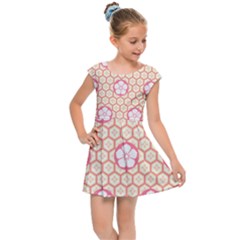 Floral Design Seamless Wallpaper Kids  Cap Sleeve Dress