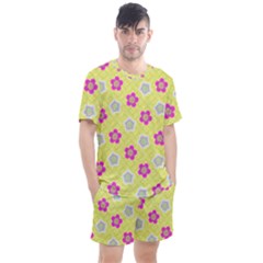 Traditional Patterns Plum Men s Mesh Tee And Shorts Set