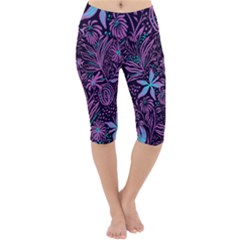 Stamping Pattern Leaves Drawing Lightweight Velour Cropped Yoga Leggings