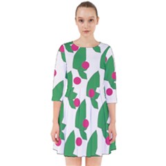 Feuilles Et Pois Smock Dress by perlette