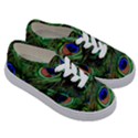 Peacock Feathers Kids  Classic Low Top Sneakers View3