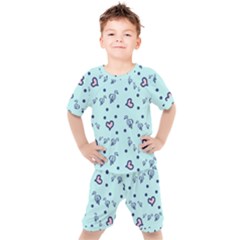 Duck Family Blue Pink Hearts Pattern Kids  Tee And Shorts Set by snowwhitegirl