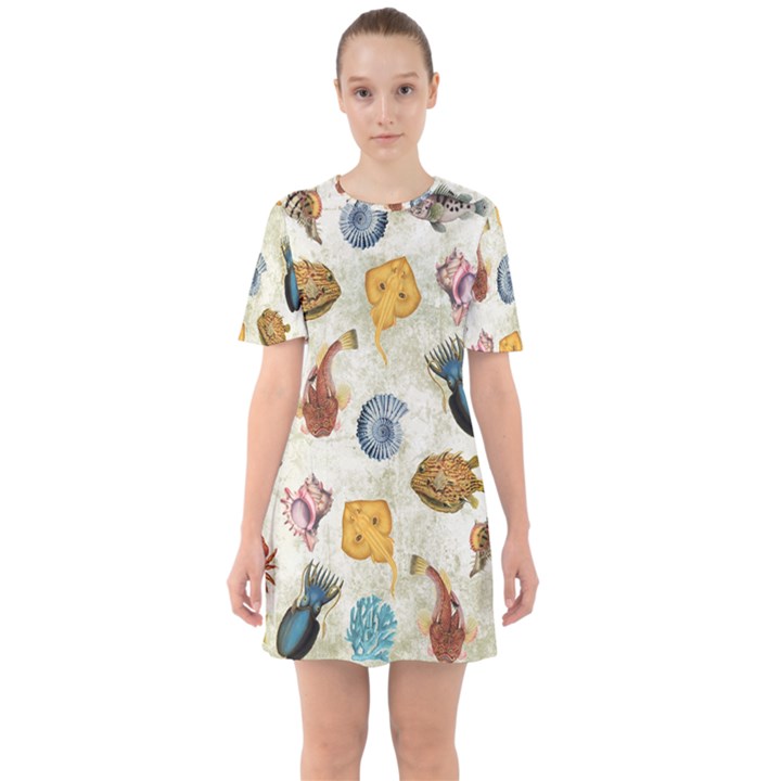 Sea World Vintage Pattern Sixties Short Sleeve Mini Dress