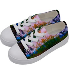 Field Of Goldenrod Kids  Low Top Canvas Sneakers