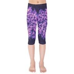 Queen Annes Lace In Purple And White Kids  Capri Leggings  by okhismakingart