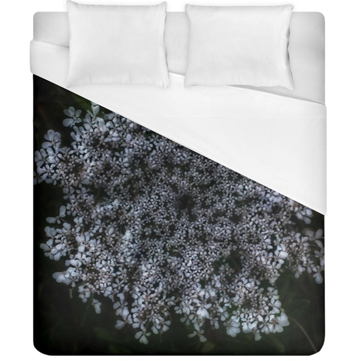 Queen Annes Lace in White Duvet Cover (California King Size)