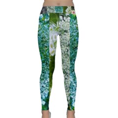 Queen Annes Lace Vertical Slice Collage Classic Yoga Leggings by okhismakingart