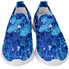 Blue Daisies Kids  Slip On Sneakers by okhismakingart