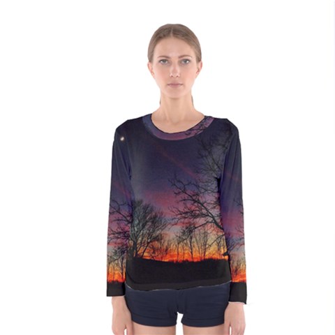 Darkness Falling Women s Long Sleeve Tee by okhismakingart