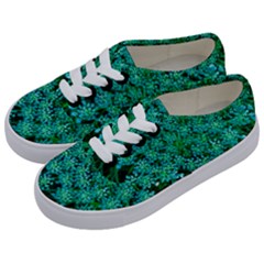 Turquoise Queen Anne s Lace Kids  Classic Low Top Sneakers by okhismakingart