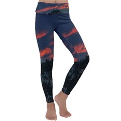 Pink Streaks Kids  Lightweight Velour Classic Yoga Leggings