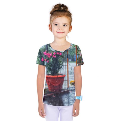 Rainy Day Kids  One Piece Tee by okhismakingart