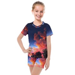 Deep Blue Sunset Kids  Mesh Tee And Shorts Set