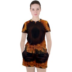 Single Sunflower Women s Tee And Shorts Set