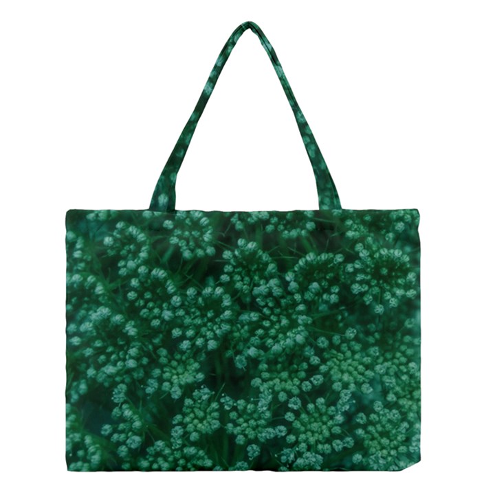 Green Queen Anne s Lace (Up Close) Medium Tote Bag