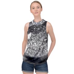 Black-and-white Water Droplet High Neck Satin Top