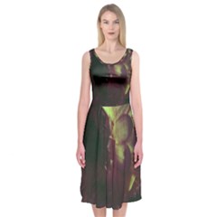 Green Glowing Flower Midi Sleeveless Dress by okhismakingart