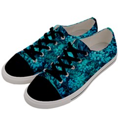 Blue-green Compound Flowers Men s Low Top Canvas Sneakers by okhismakingart