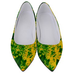 Yellow Sumac Bloom Women s Low Heels