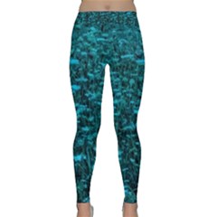 Blue-green Queen Annes Lace Hillside Classic Yoga Leggings by okhismakingart