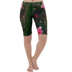 Pink Rose Field (sideways) Cropped Leggings  by okhismakingart