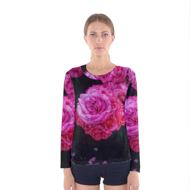 Bunches of Roses (Close Up) Women s Long Sleeve Tee