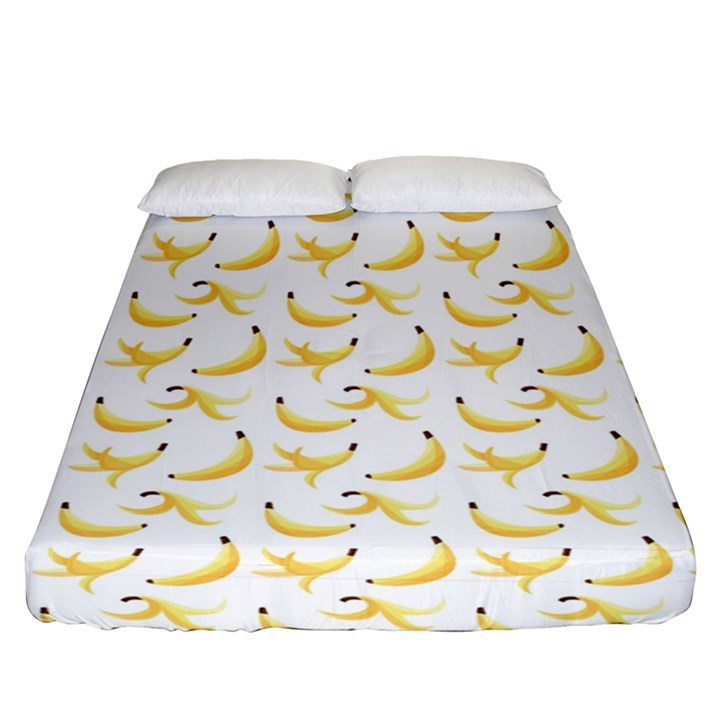 Yellow Banana and peels pattern with polygon retro style Fitted Sheet (Queen Size)