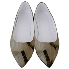 White Pointsettia Women s Low Heels