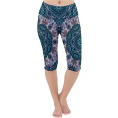 Marbels Glass And Paint Love Mandala Decorative Lightweight Velour Cropped Yoga Leggings