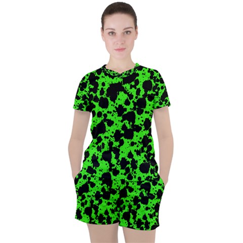 Black And Green Leopard Style Paint Splash Funny Pattern Women s Tee And Shorts Set by yoursparklingshop