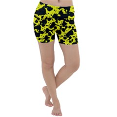 Black And Yellow Leopard Style Paint Splash Funny Pattern  Lightweight Velour Yoga Shorts